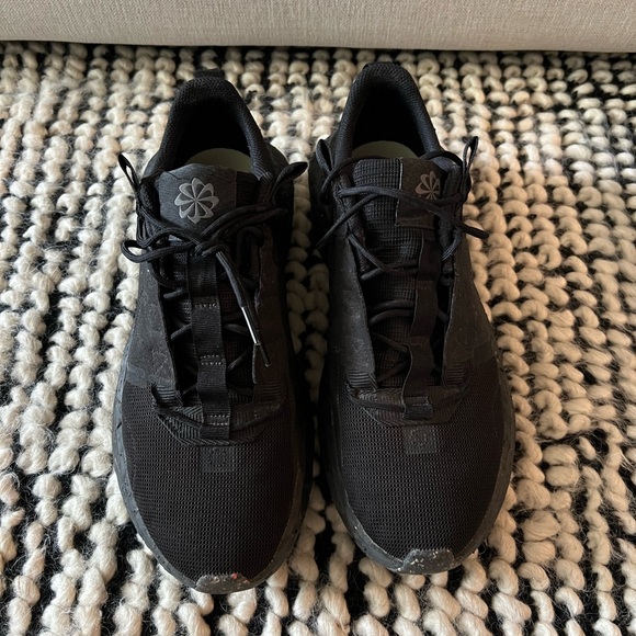 Nike Crater Impact ‘Black Barely Volt’ - Picture 4 of 11